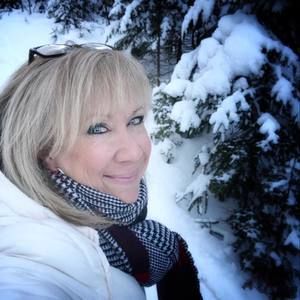 Meet your Posher, Suzanne